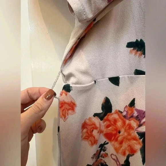 Rachel Roy | Blush Light Pink Floral V-Neck Midi Dress Plus Size 2X - Picture 5 of 10